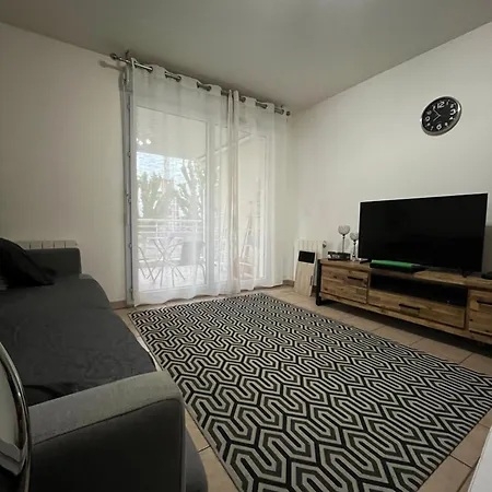 Apartment Beau T2 Emplacement Ideal *